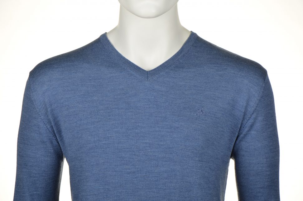 Culture  Sweter V-Neck  Modern Fit  wełna merynos 514684/34 niebieski