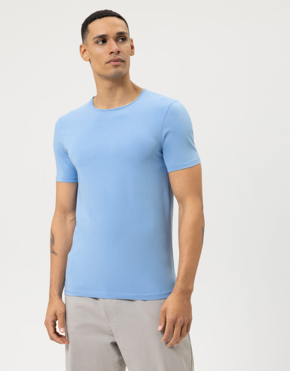 T-Shirt OLYMP Level Five body fit /  Błękitny 56603210