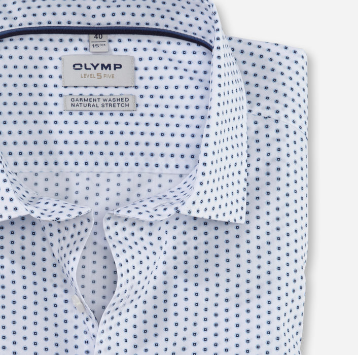 Koszula OLYMP Level Five garment washed body fit/ Biała w niebieskie wzorki/ Kent / 21565411